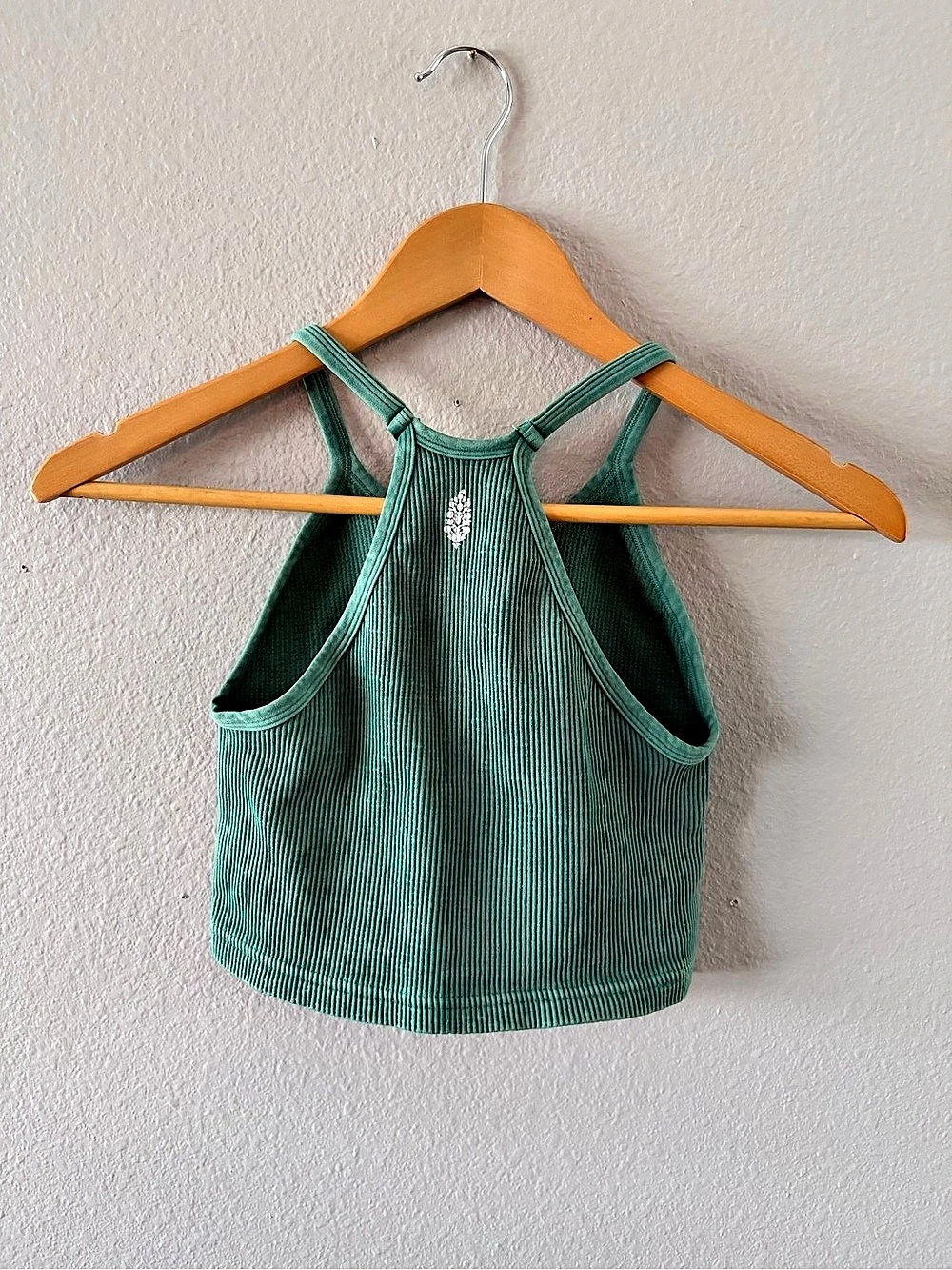 Free People Happiness Runs Crop Tank Green - Picture 2 of 2